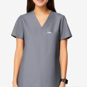 Catarina One Pocket Scrub Top (Graphite)